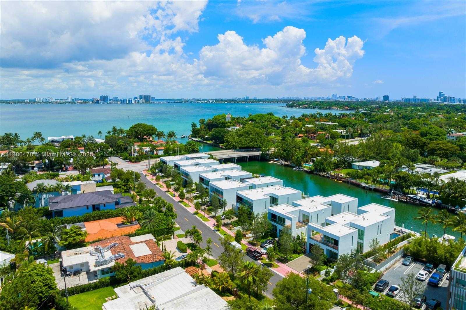 Small Image of 1011 WEST 48TH ST #8, Miami Beach Number 64