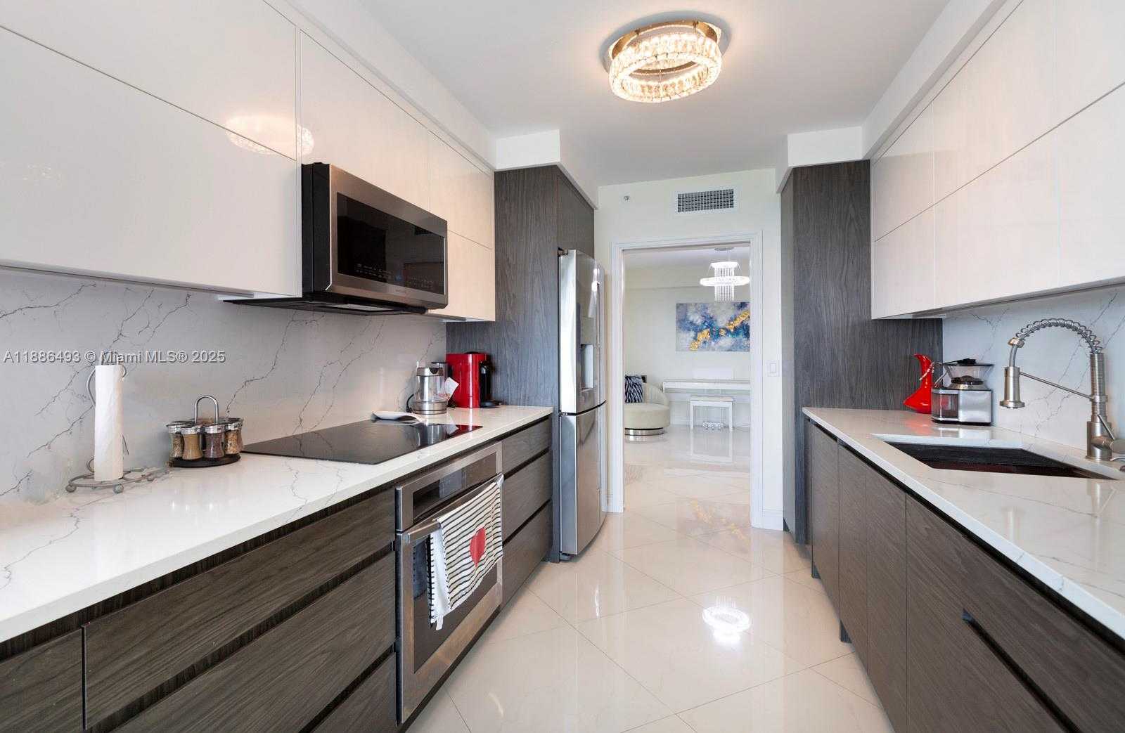 Small Image of 16400 COLLINS AVE #1845, Sunny Isles Beach Number 13