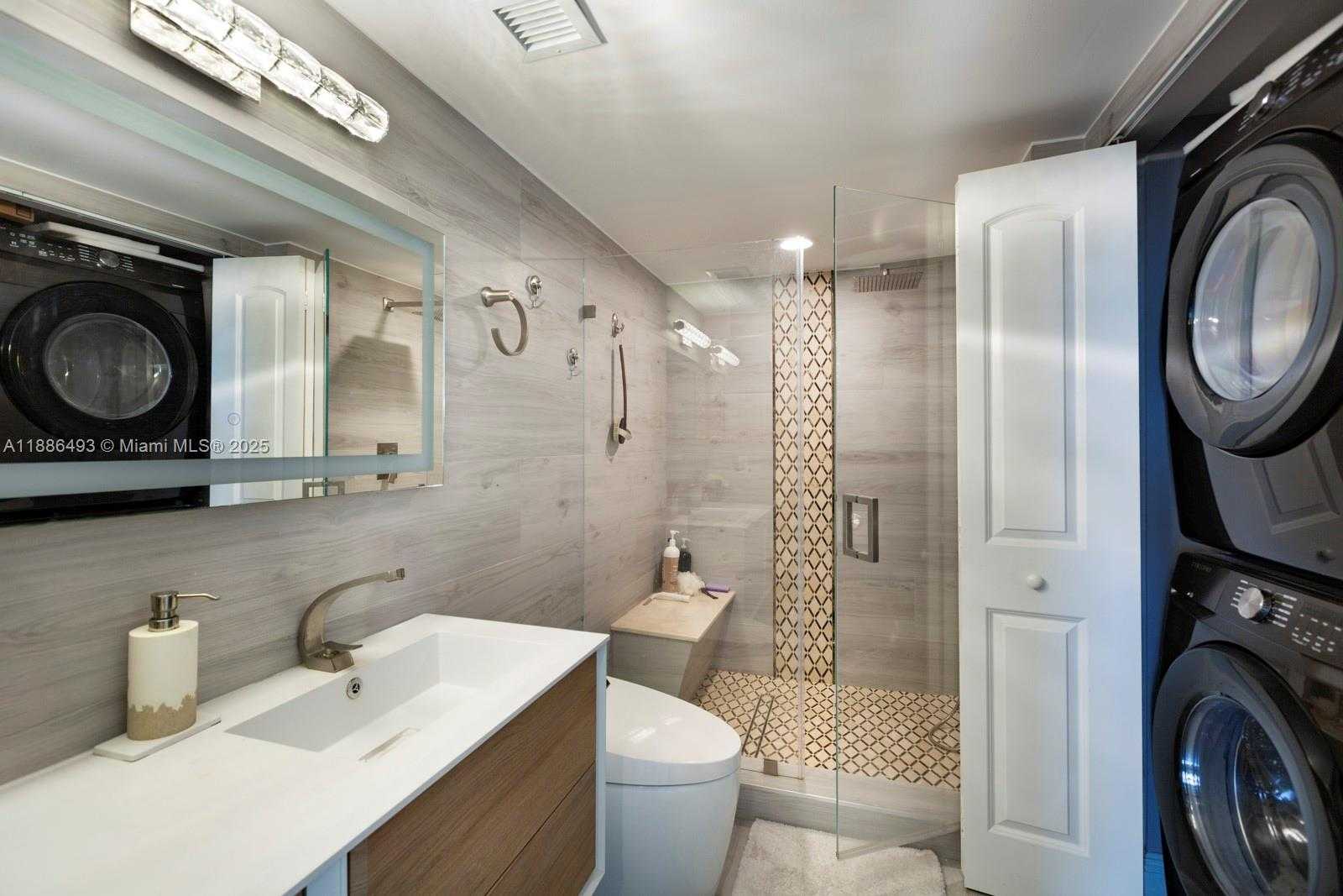 Small Image of 16400 COLLINS AVE #1845, Sunny Isles Beach Number 22