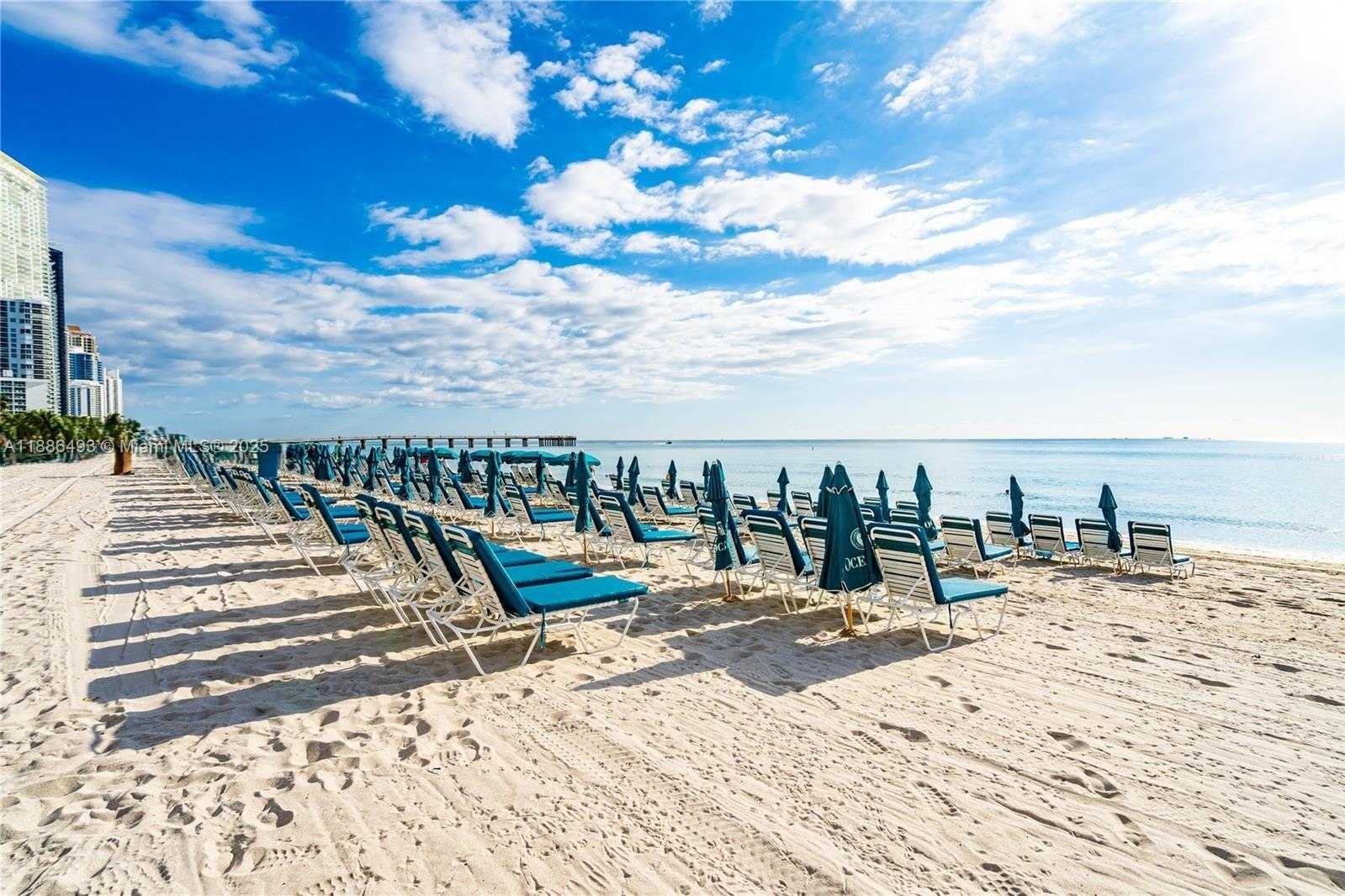 Small Image of 16400 COLLINS AVE #1845, Sunny Isles Beach Number 37