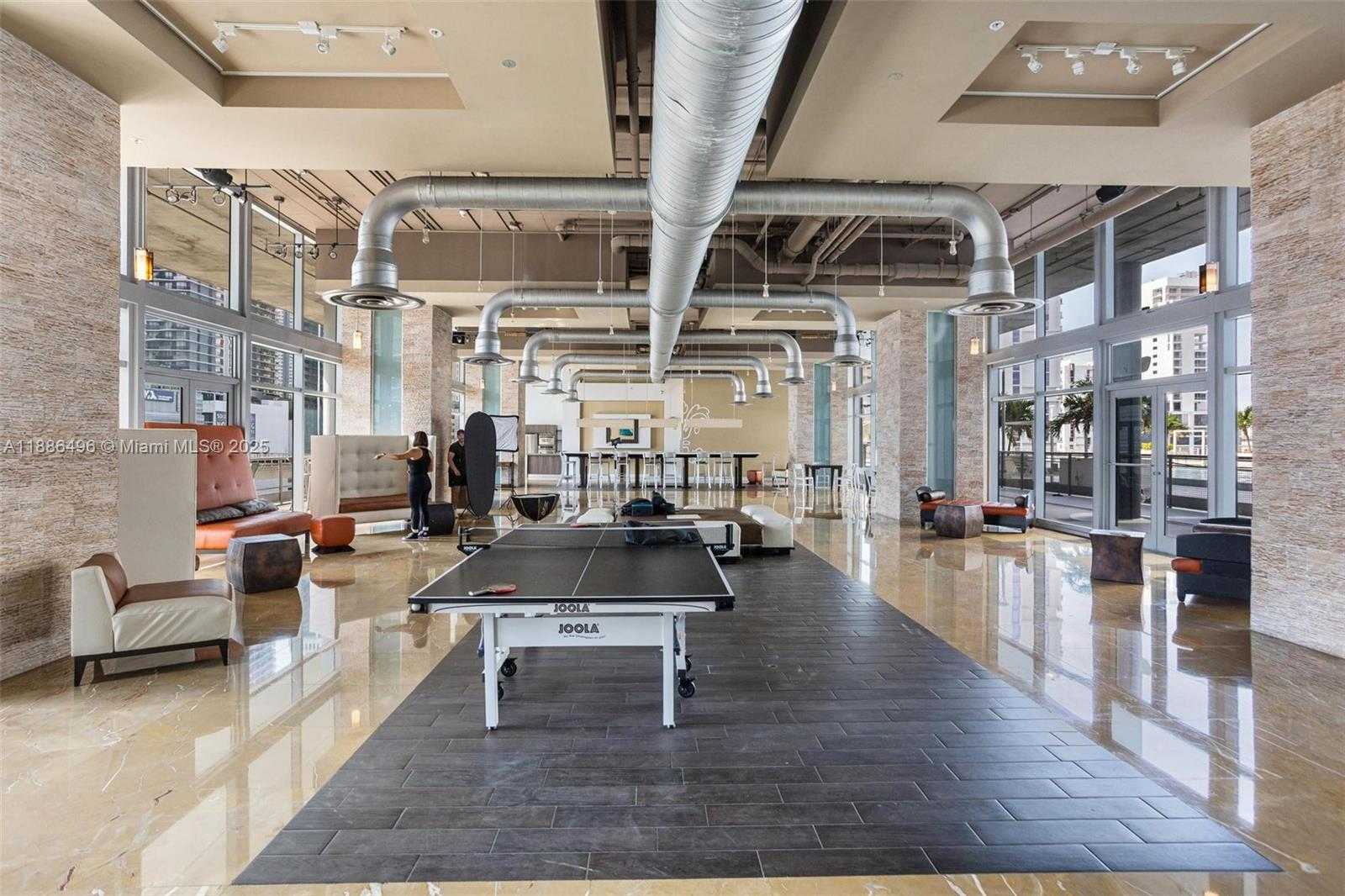 Small Image of 690 SOUTH WEST 1ST CT #1213, Miami Number 34