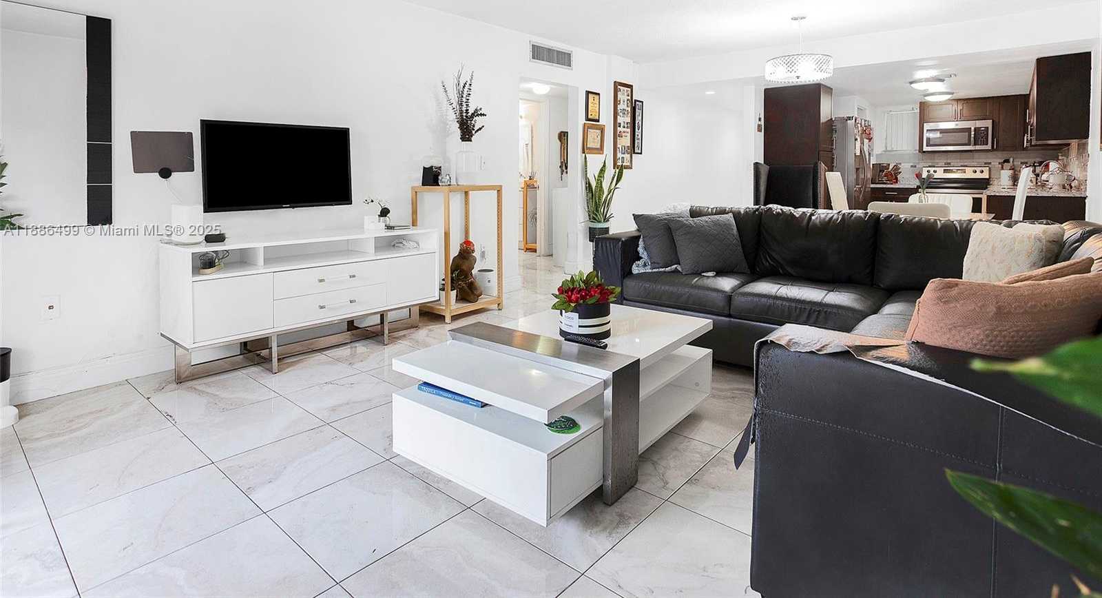 Small Image of 1850 WEST 56TH ST #2207, Hialeah Number 11
