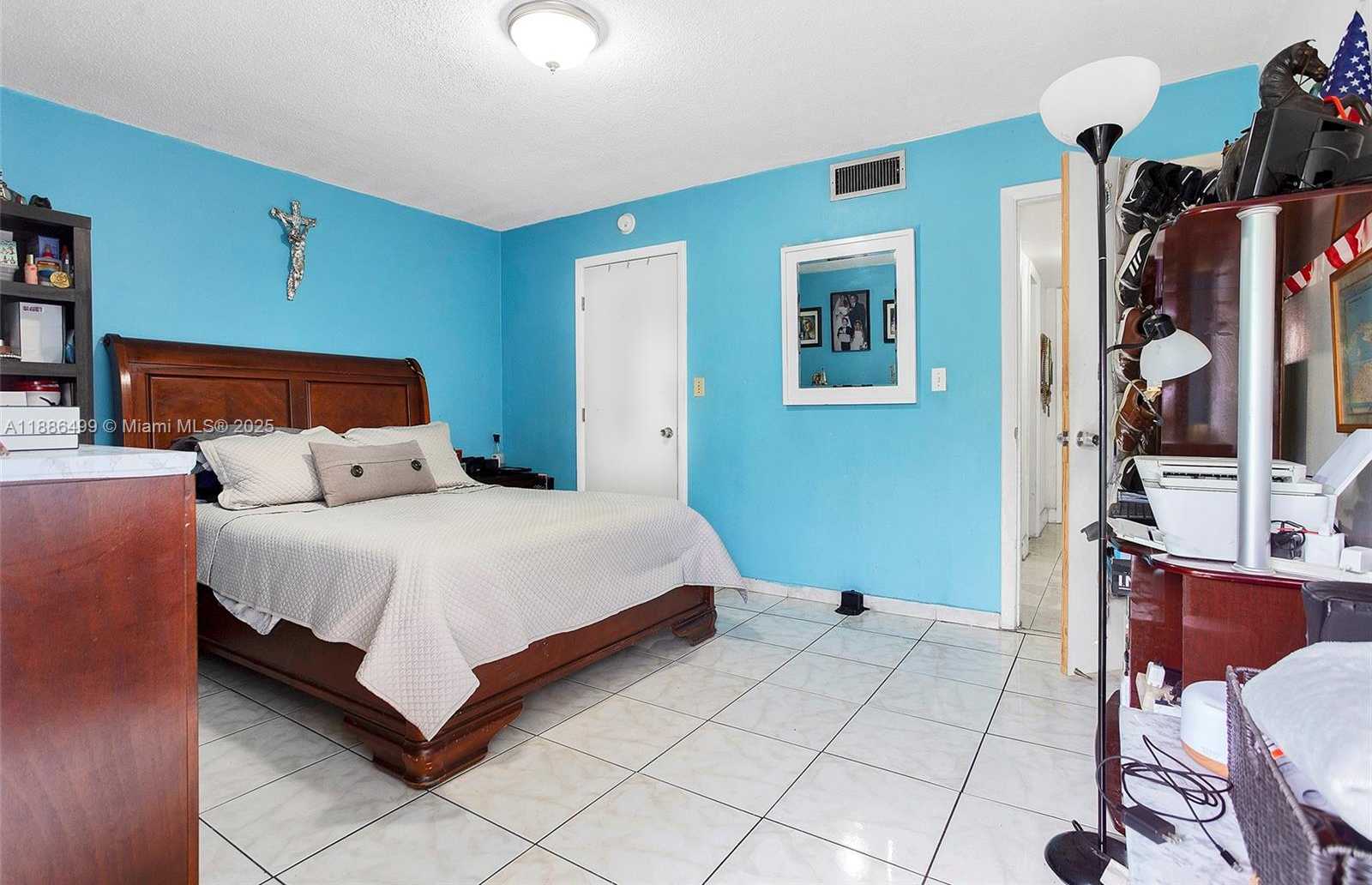 Small Image of 1850 WEST 56TH ST #2207, Hialeah Number 24