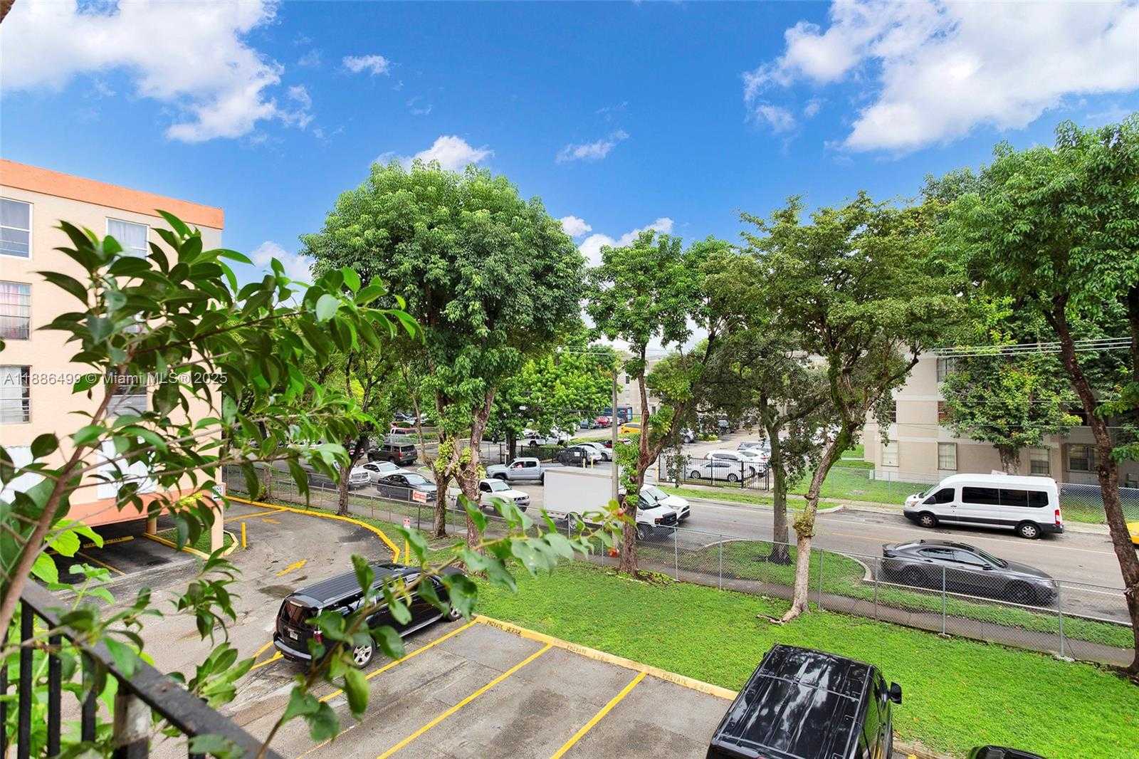 Small Image of 1850 WEST 56TH ST #2207, Hialeah Number 29