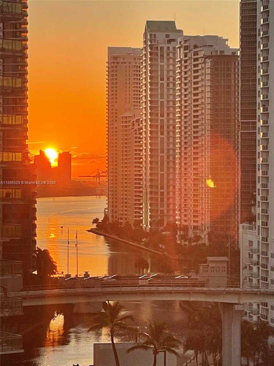 Small Image of 1 SOUTH WEST 3RD ST #1603, Miami Number 15