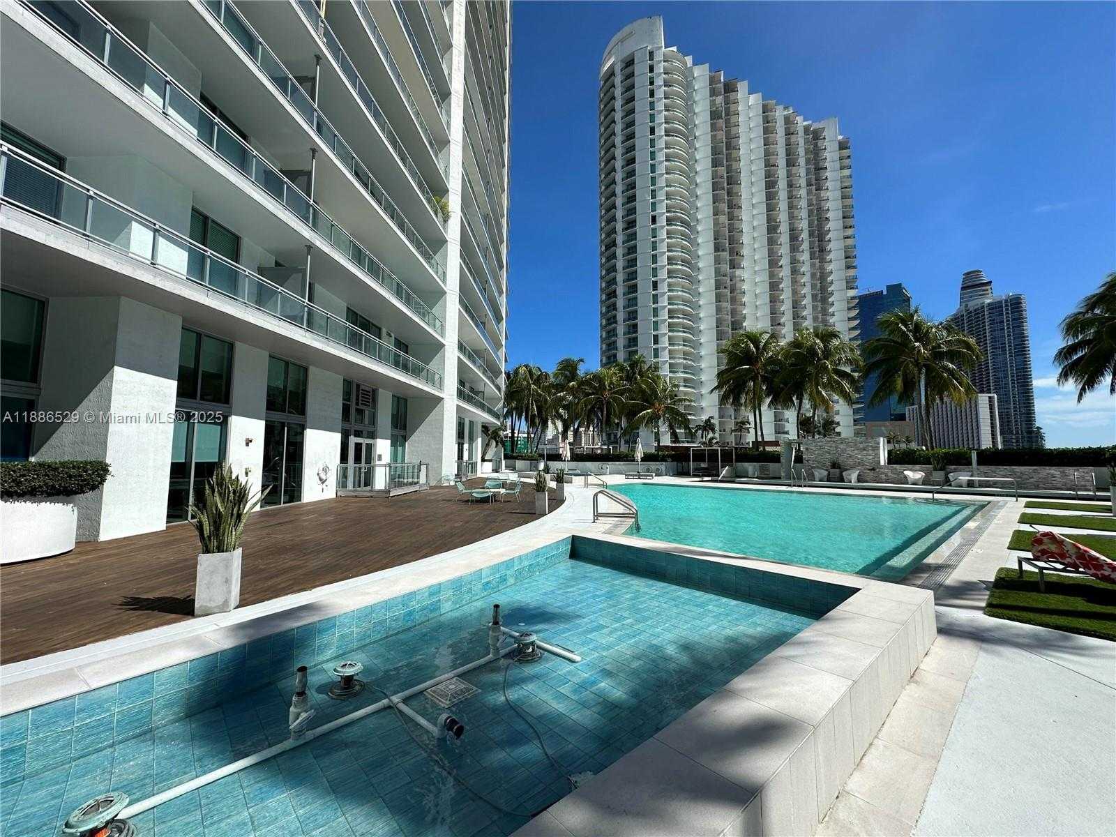 Small Image of 1 SOUTH WEST 3RD ST #1603, Miami Number 33