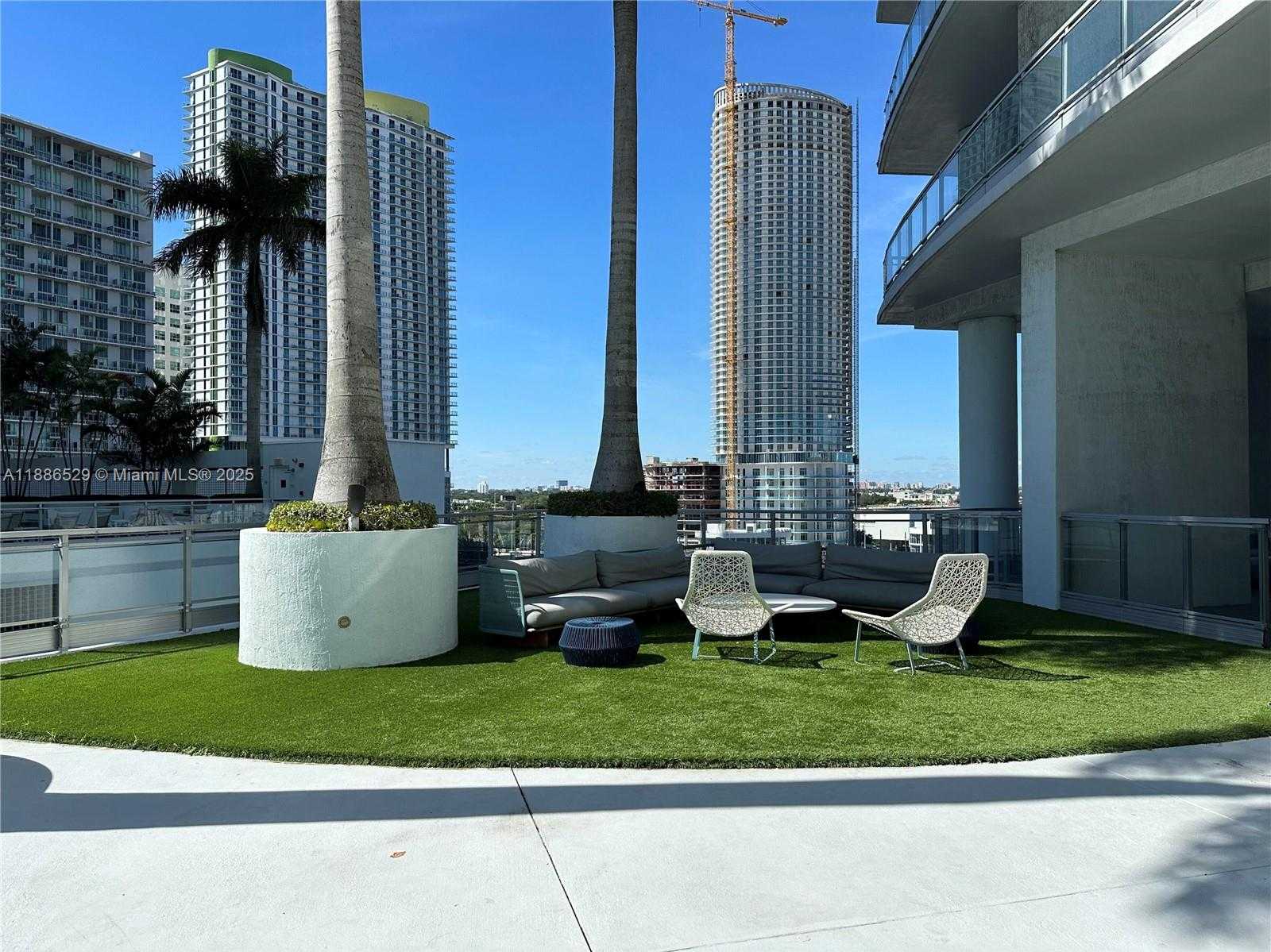 Small Image of 1 SOUTH WEST 3RD ST #1603, Miami Number 35