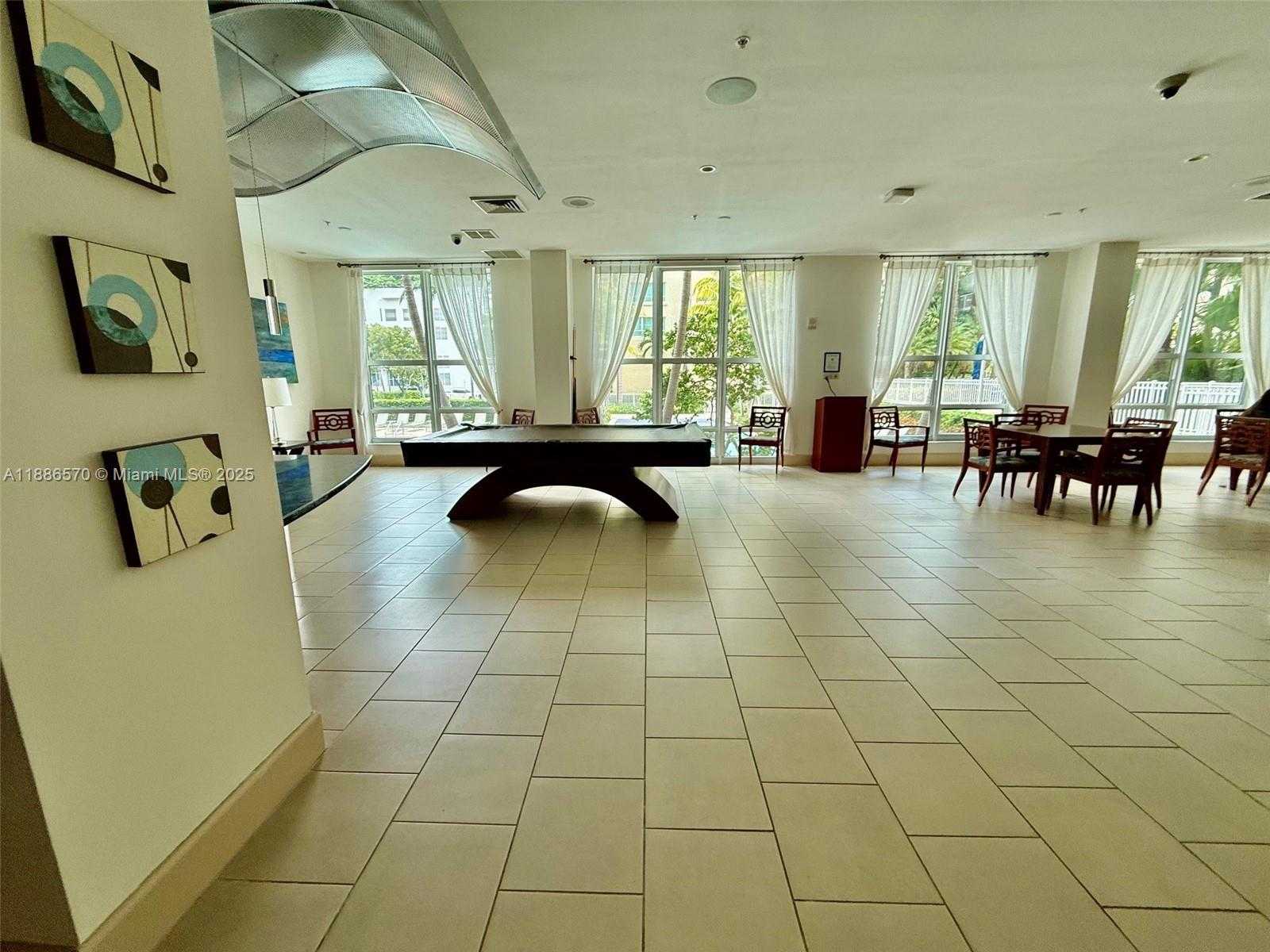 Small Image of 2000 NORTH BAYSHORE DR #218, Miami Number 49