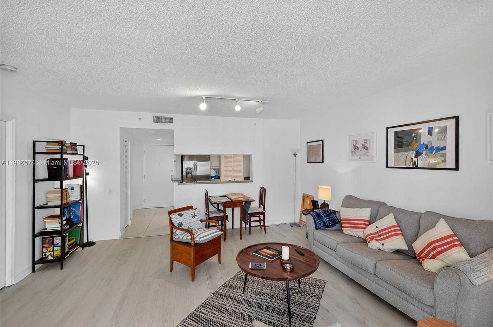 Small Image of 701 BRICKELL KEY BLVD #1108, Miami Number 20