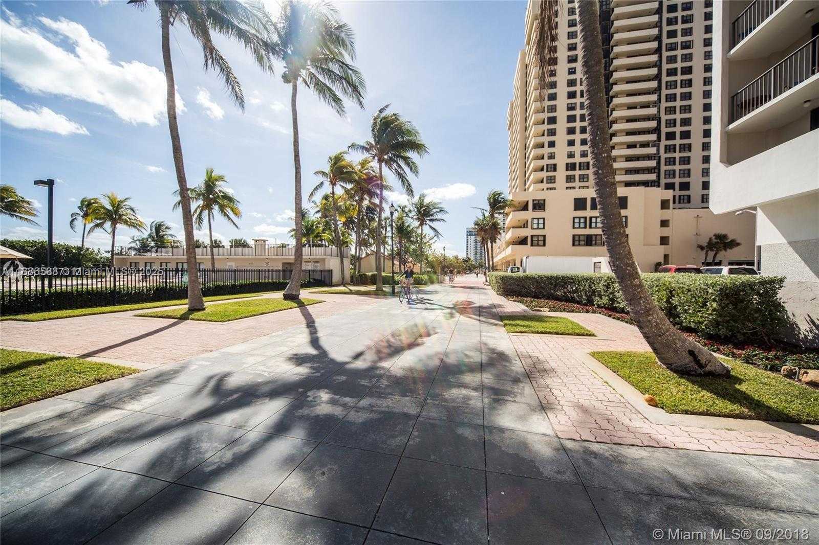 Small Image of 2625 COLLINS AVE #608, Miami Beach Number 30