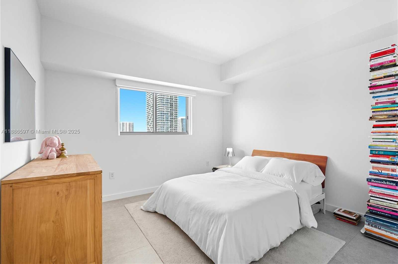 Small Image of 460 NORTH EAST 28TH ST #1805, Miami Number 22
