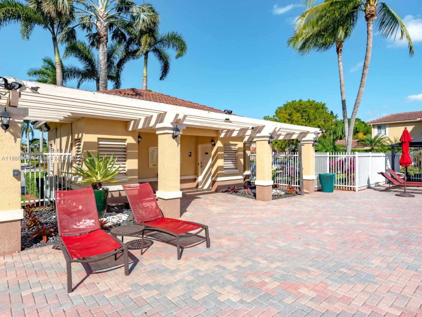 Small Image of 3738 SAN SIMEON CIR, Weston Number 39