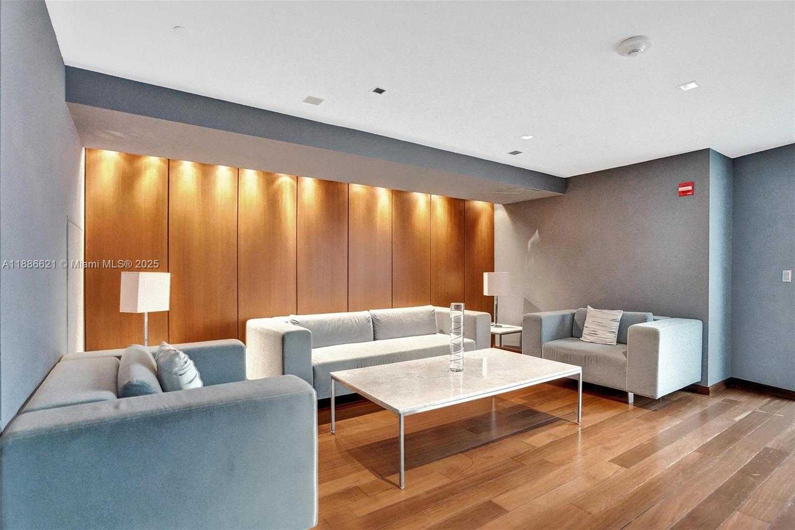 Small Image of 325 SOUTH BISCAYNE BLVD #2519, Miami Number 42