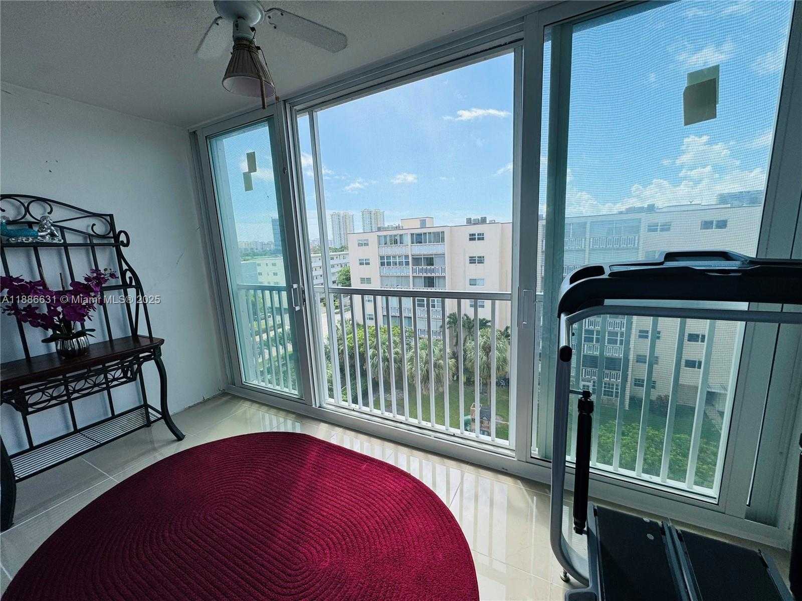 Small Image of 619 NORTH EAST 14TH AVE #703, Hallandale Beach Number 12