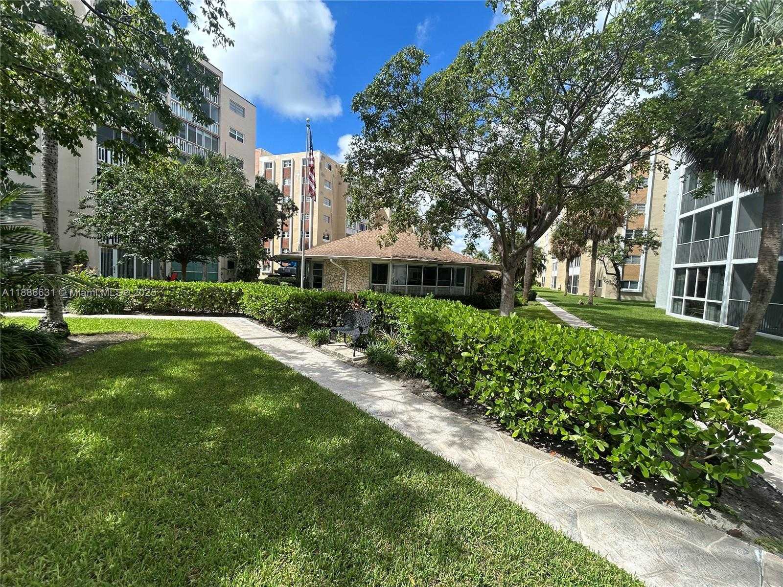 Small Image of 619 NORTH EAST 14TH AVE #703, Hallandale Beach Number 33