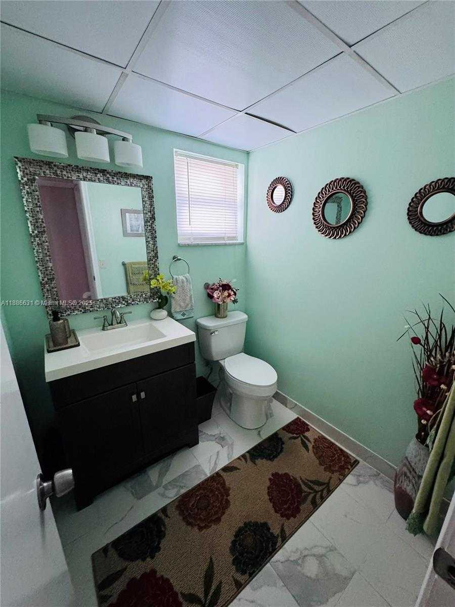 Small Image of 619 NORTH EAST 14TH AVE #703, Hallandale Beach Number 5