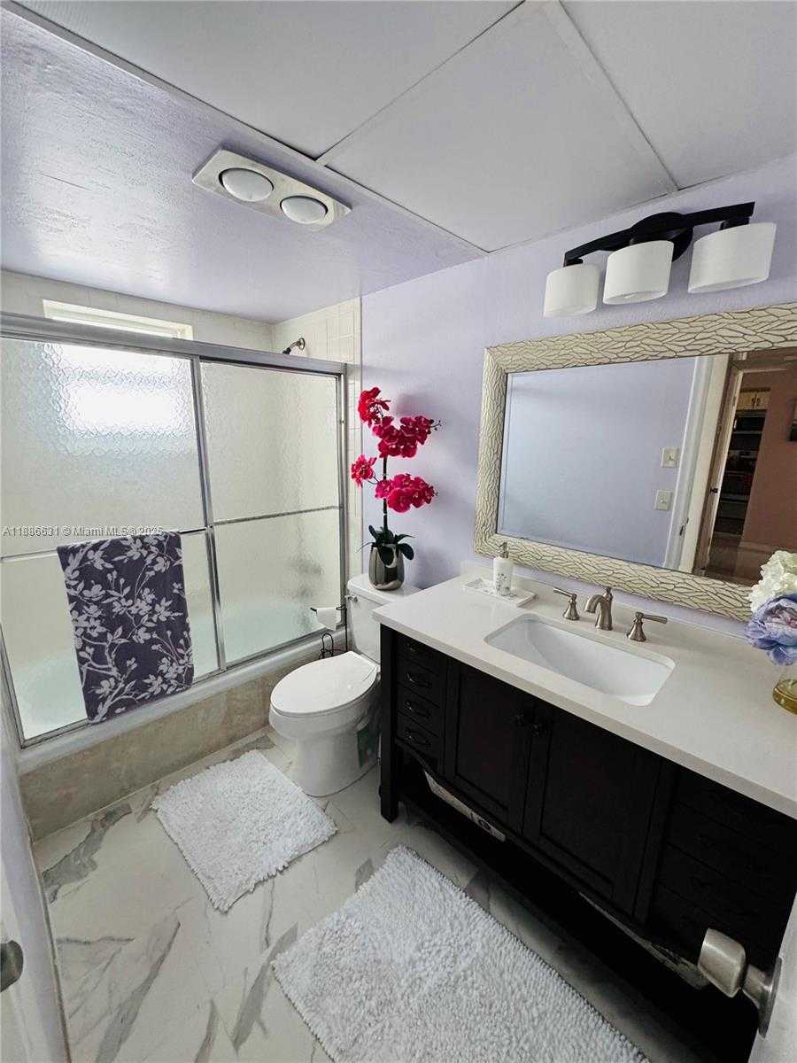 Small Image of 619 NORTH EAST 14TH AVE #703, Hallandale Beach Number 6