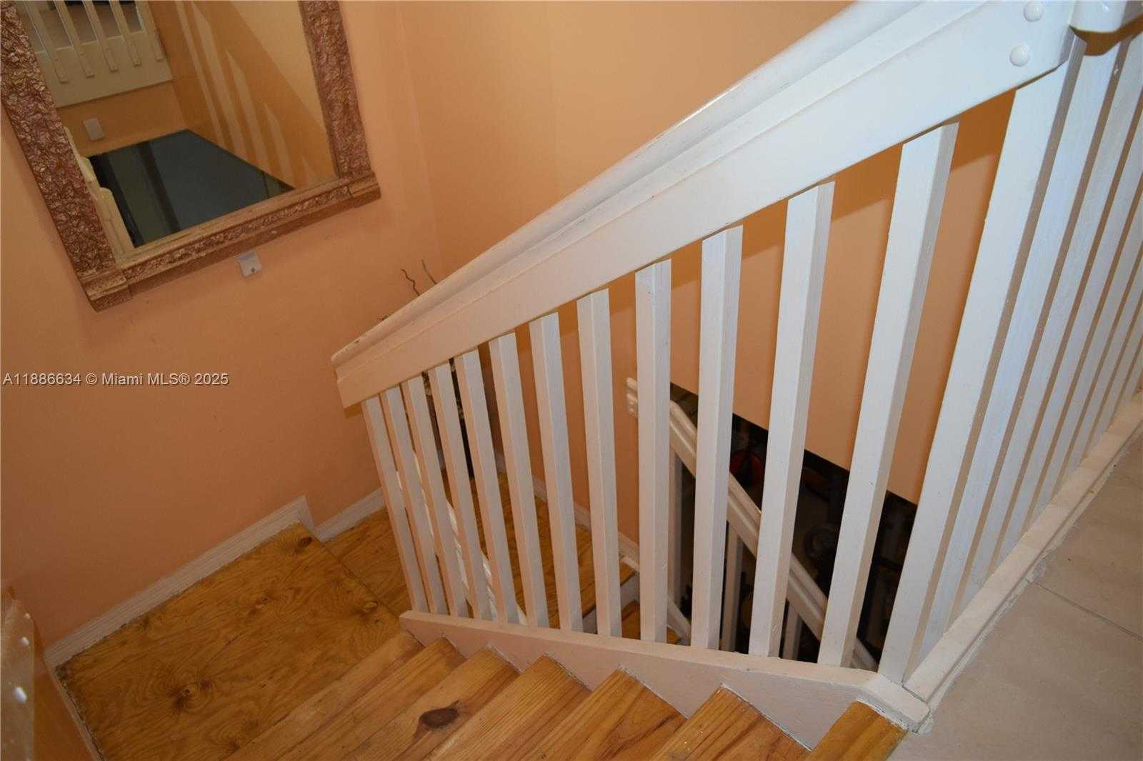 Small Image of 6970 NORTH WEST 174TH TER #404, Hialeah Number 5