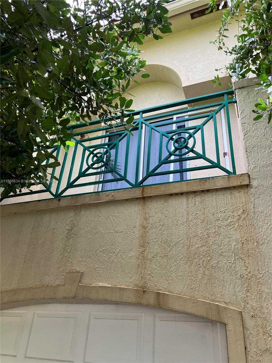 Small Image of 6970 NORTH WEST 174TH TER #404, Hialeah Number 7