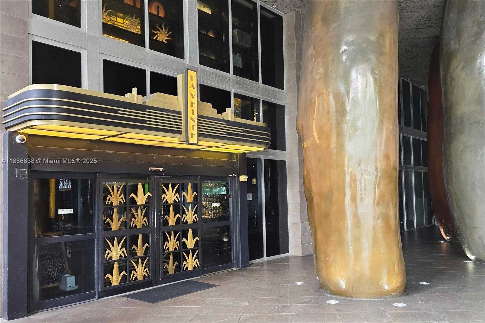 Small Image of 495 BRICKELL AVE #1510, Miami Number 30