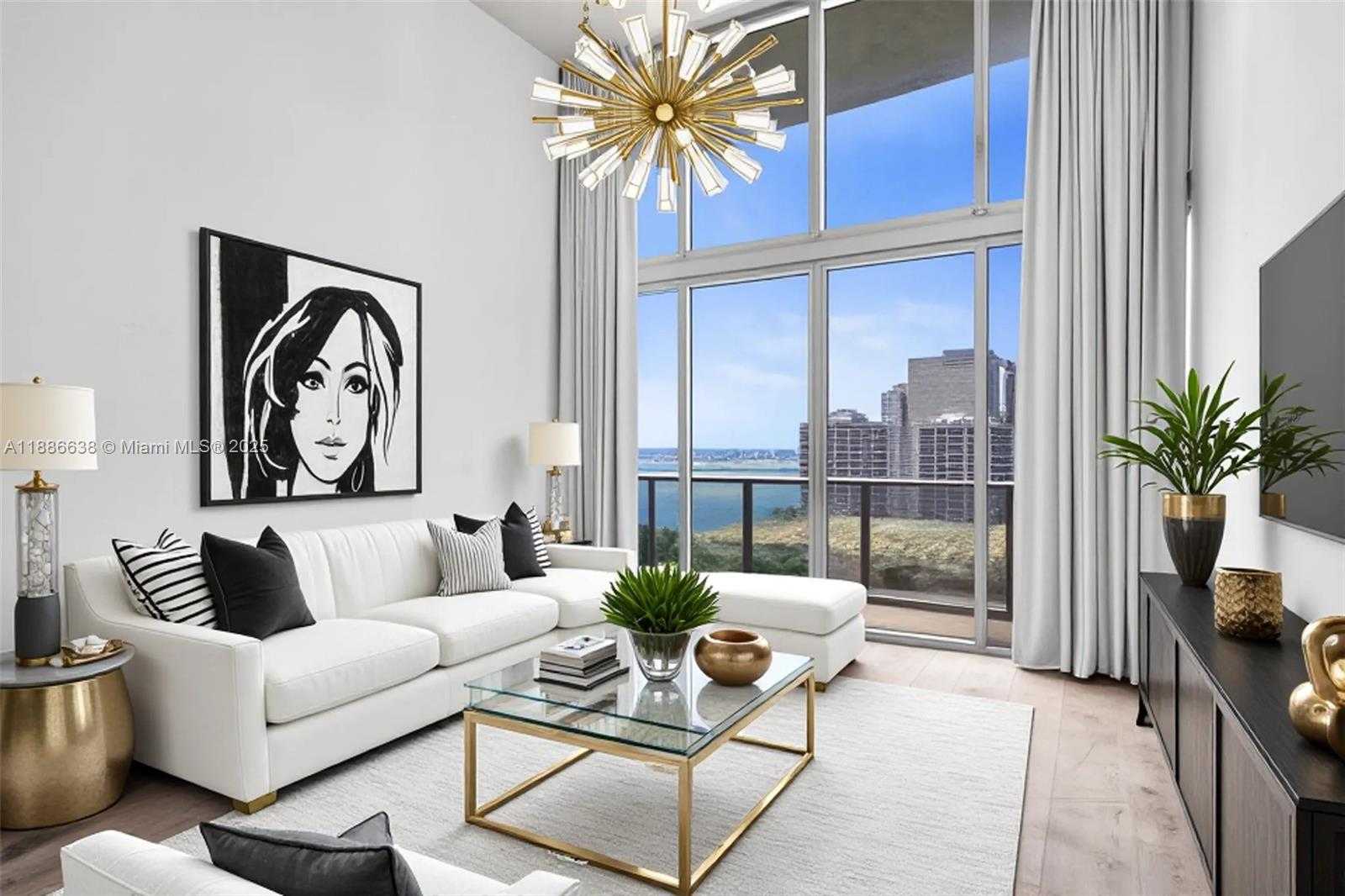 Small Image of 495 BRICKELL AVE #1510, Miami Number 4