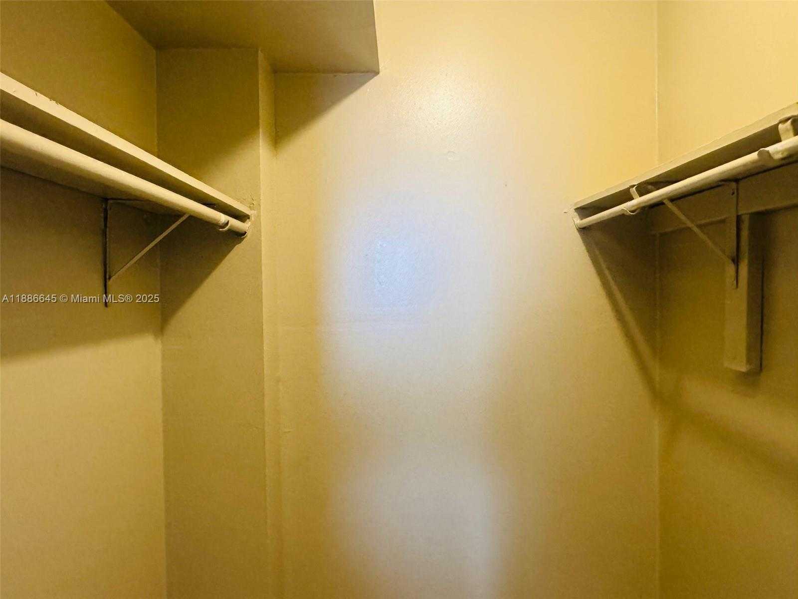 Small Image of 2000 NORTH EAST 135TH ST #403, North Miami Number 12