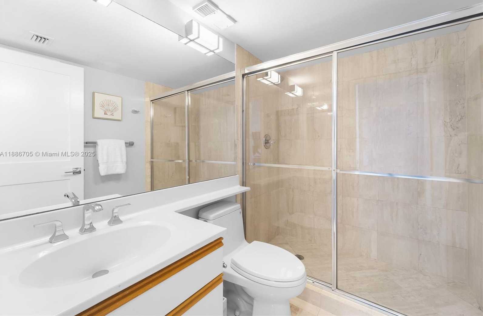 Small Image of 3600 MYSTIC POINTE DR #614, Aventura Number 10
