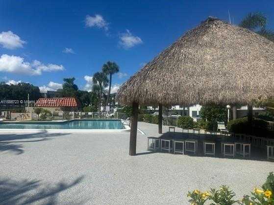 Small Image of 777 SOUTH FEDERAL HWY #RP307, Pompano Beach Number 21