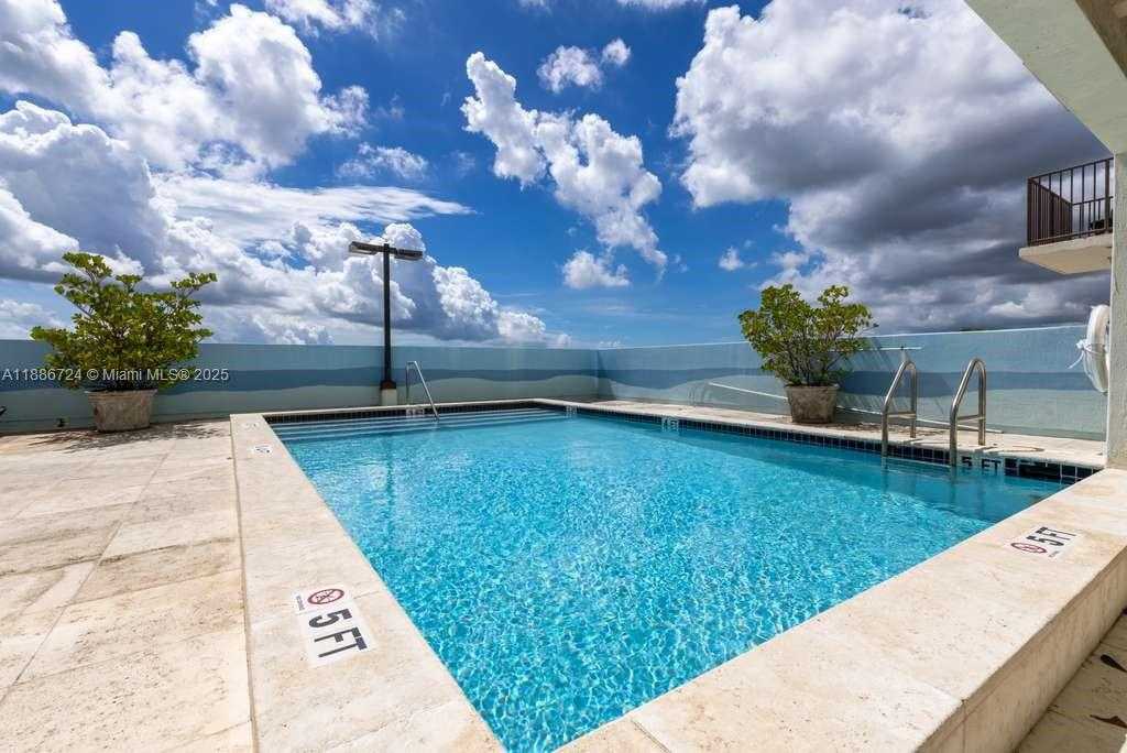 Small Image of 2701 SOUTH WEST 3RD AVE #702, Miami Number 18