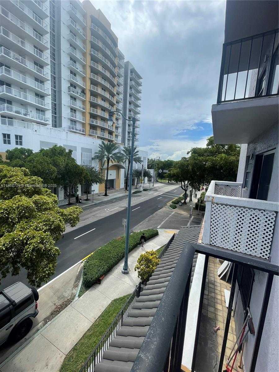 Small Image of 777 SOUTH WEST 9TH AVE #314, Miami Number 7