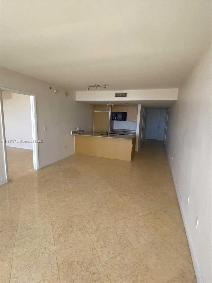 Small Image of 1800 SOUTH OCEAN DR #2909, Hallandale Beach Number 11
