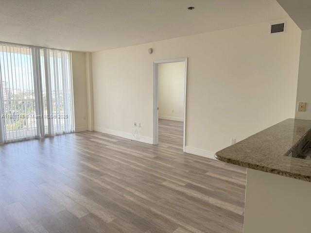 Small Image of 19501 WEST COUNTRY CLUB DR #2310, Aventura Number 12