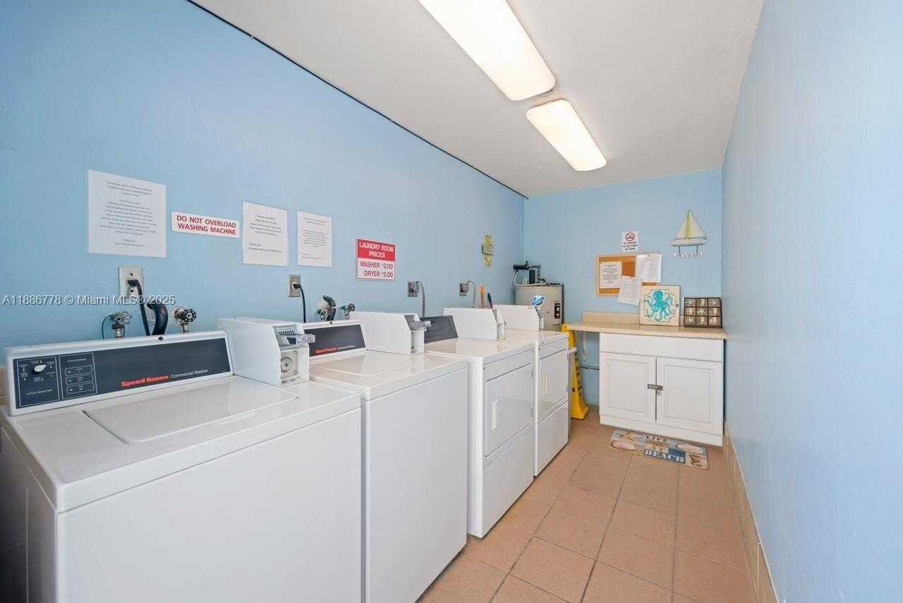 Small Image of 315 VAN BUREN ST #104B, Hollywood Number 22