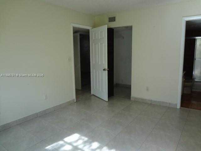 Small Image of 18216 MEDITERRANEAN BLVD #1-19, Hialeah Number 15