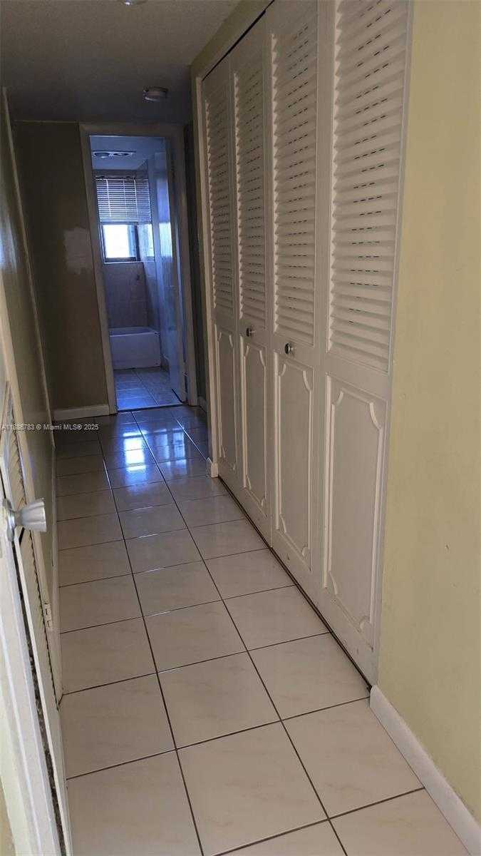 Small Image of 20441 NORTH EAST 30TH AVE #114-9, Aventura Number 12