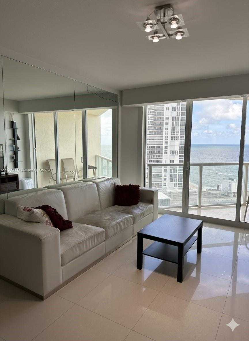Small Image of 16699 COLLINS AVE #1806, Sunny Isles Beach Number 21