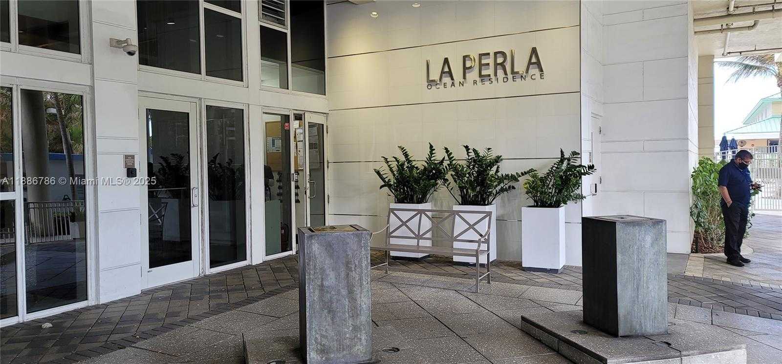 Small Image of 16699 COLLINS AVE #1806, Sunny Isles Beach Number 3