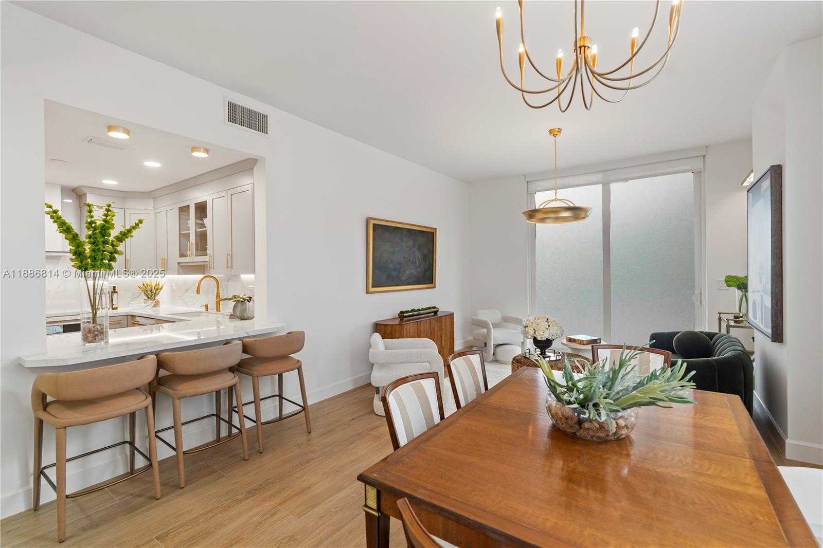 Small Image of 626 CORAL WAY #503, Coral Gables Number 11
