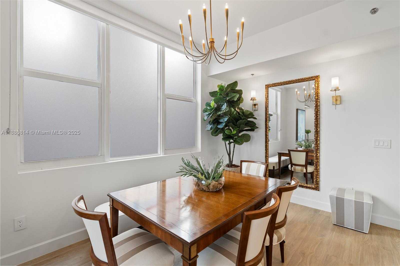 Small Image of 626 CORAL WAY #503, Coral Gables Number 14