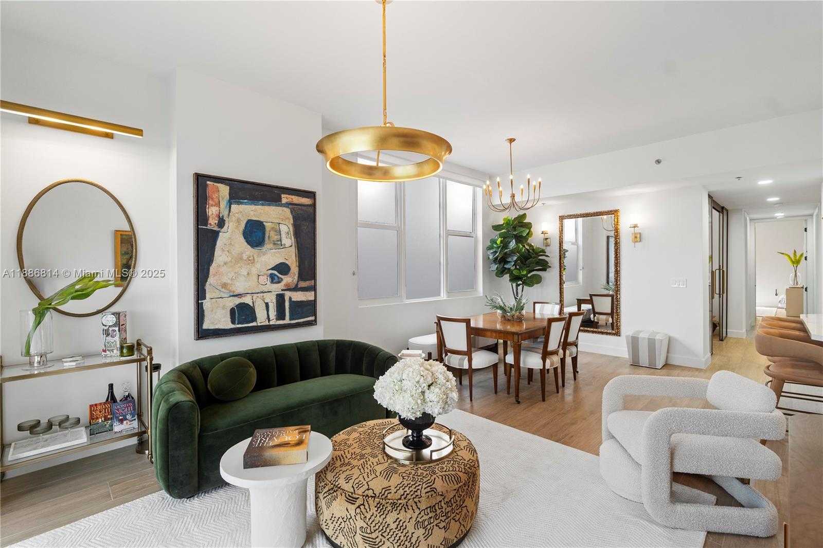 Small Image of 626 CORAL WAY #503, Coral Gables Number 3