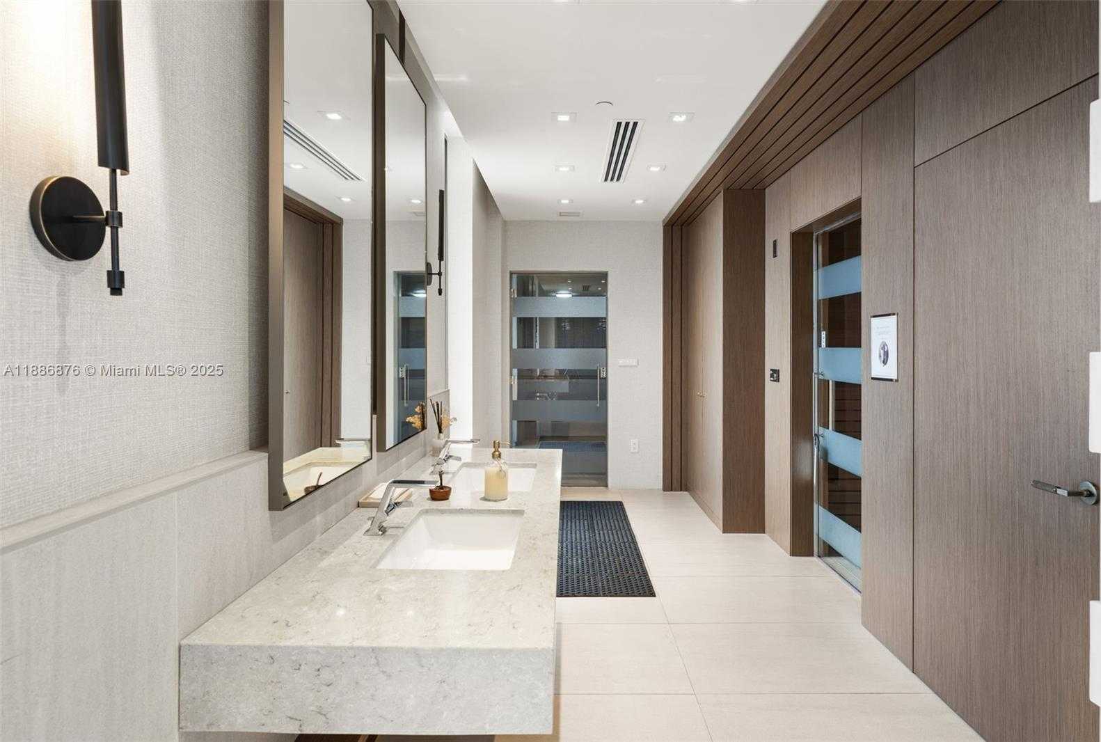 Small Image of 515 VALENCIA AVE #1201, Coral Gables Number 27