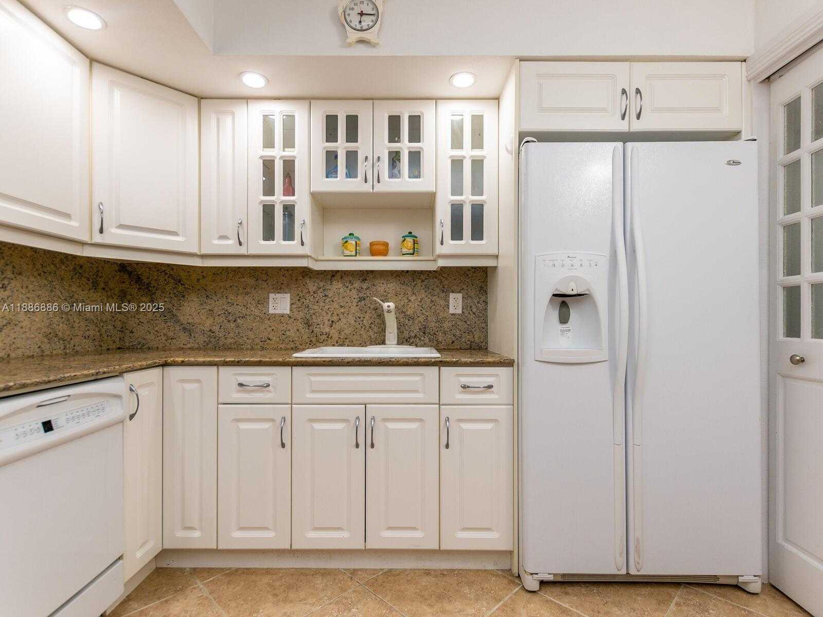 Small Image of 9273 COLLINS AVE #703, Surfside Number 10