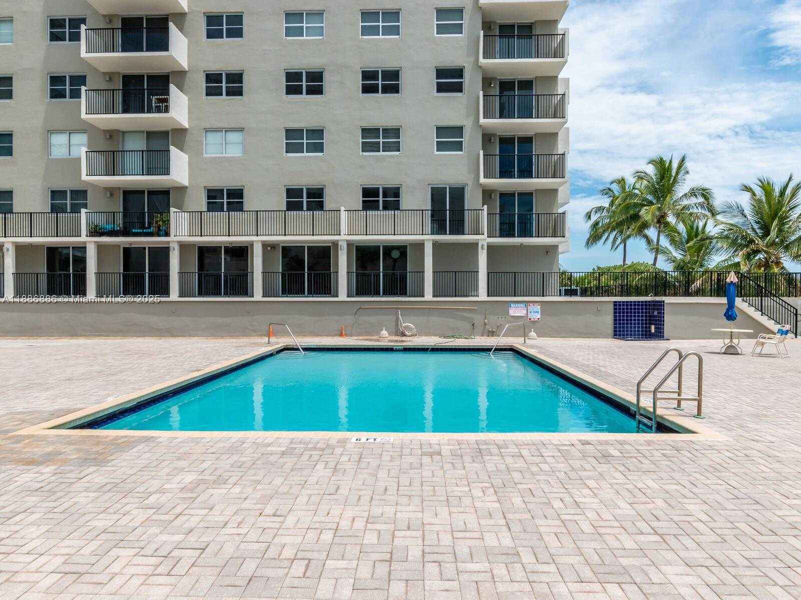 Small Image of 9273 COLLINS AVE #703, Surfside Number 32