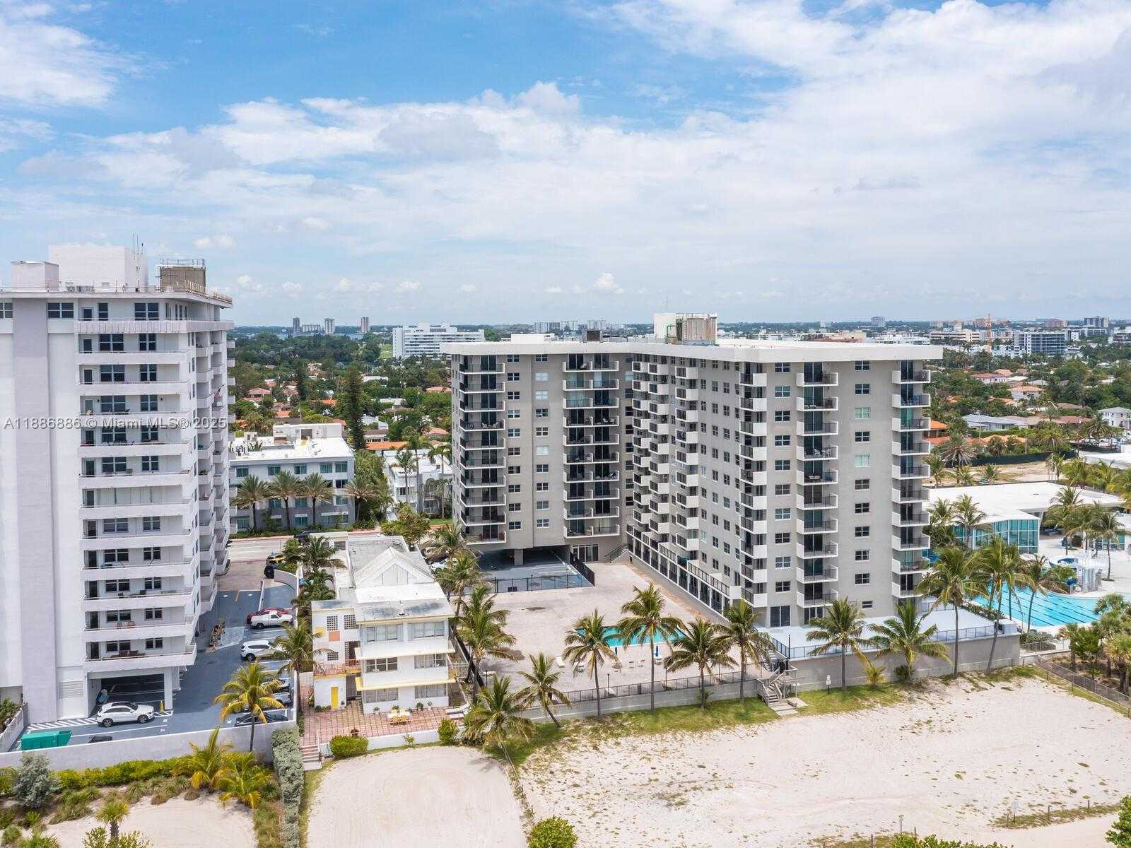 Small Image of 9273 COLLINS AVE #703, Surfside Number 45