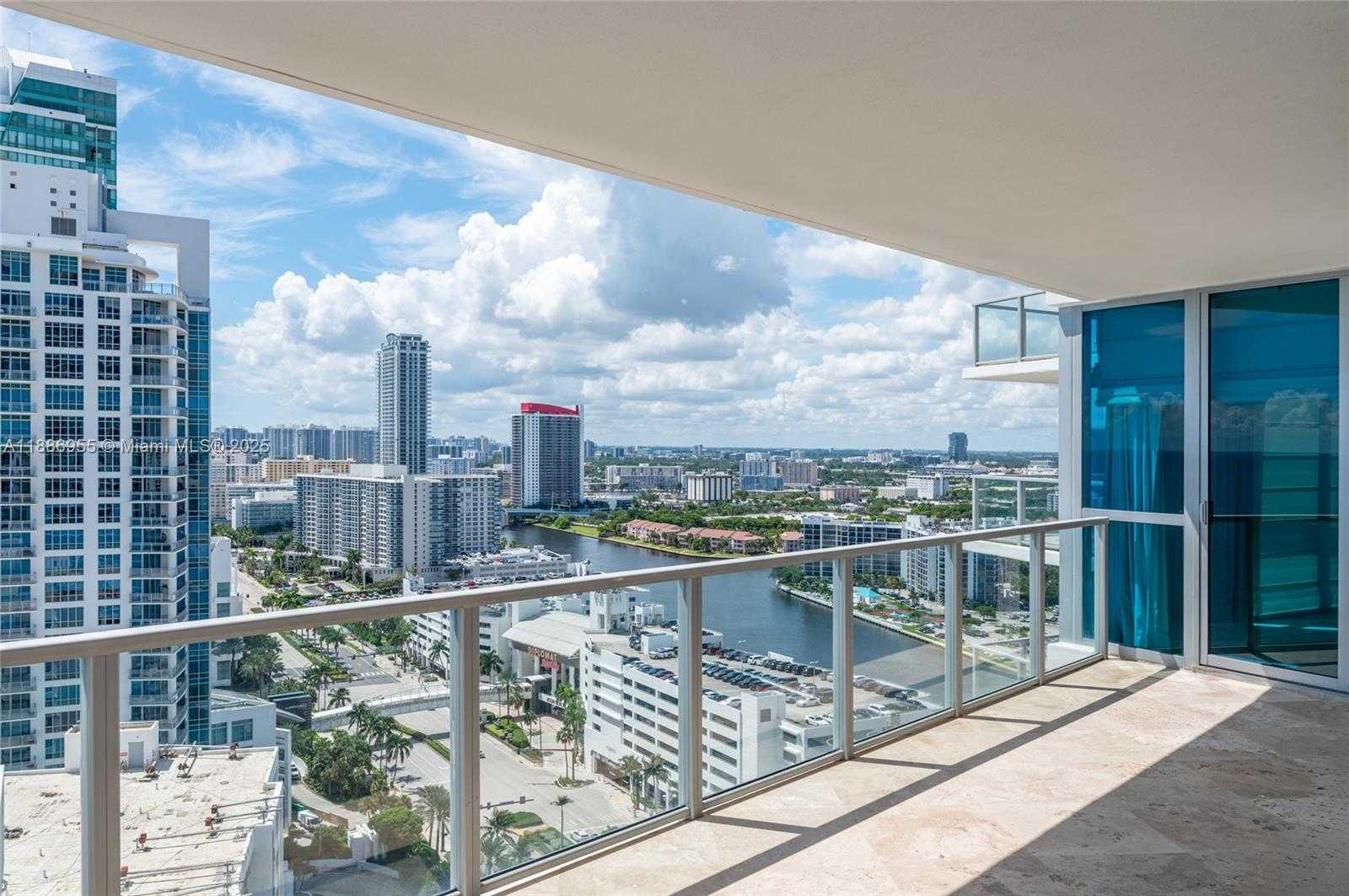 Small Image of 3101 SOUTH OCEAN DR #2403, Hollywood Number 19