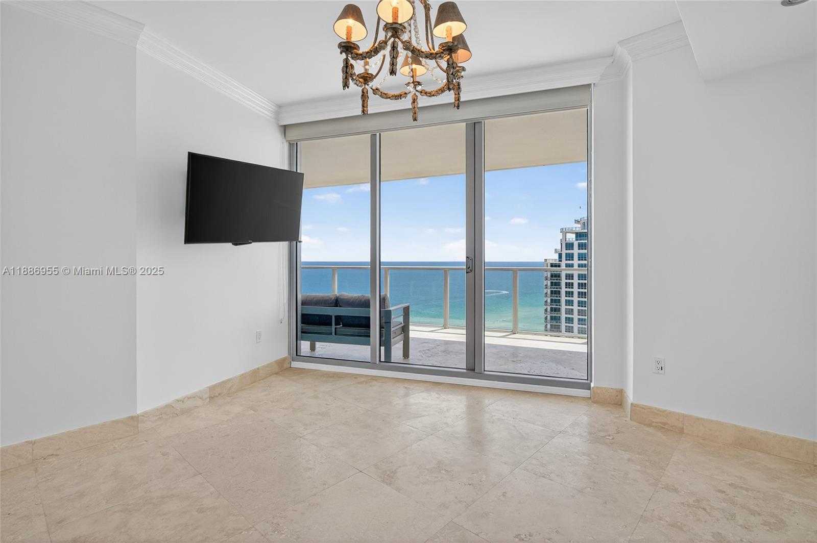 Small Image of 3101 SOUTH OCEAN DR #2403, Hollywood Number 36
