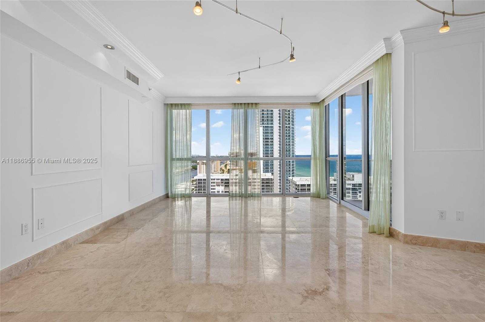 Small Image of 3101 SOUTH OCEAN DR #2403, Hollywood Number 8