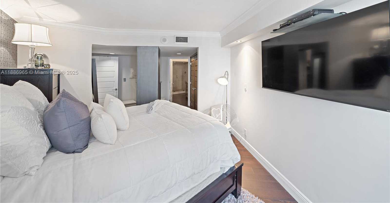 Small Image of 19195 NORTH EAST 36TH CT #2304, Aventura Number 10