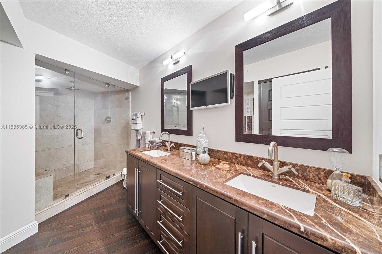 Small Image of 19195 NORTH EAST 36TH CT #2304, Aventura Number 12