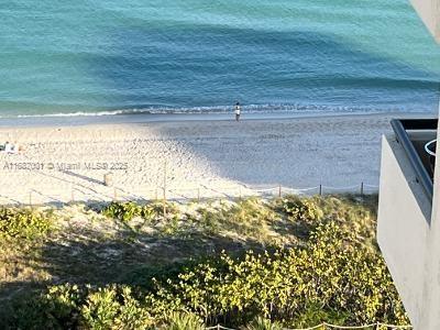 Small Image of 2555 COLLINS AVE #2112, Miami Beach Number 16